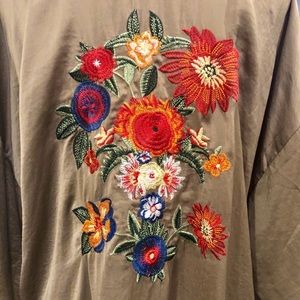 Kimono ~ Flower embroidery ~ Size L